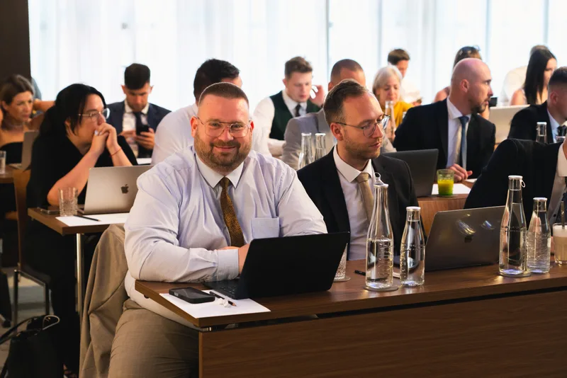 Résztvevők egy szakmai konferencián